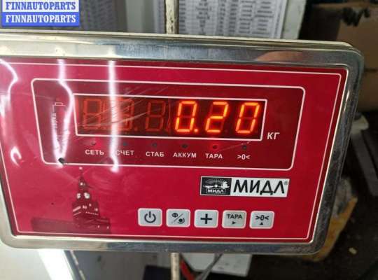 купить Решетка радиатора на Volkswagen Passat B4