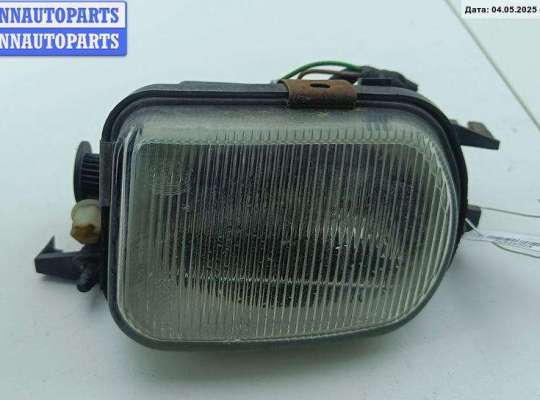 купить Фара противотуманная правая на Mercedes C-Class W203 (2000-2006)