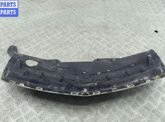 купить Решетка радиатора на Opel Astra H (2004-2009)