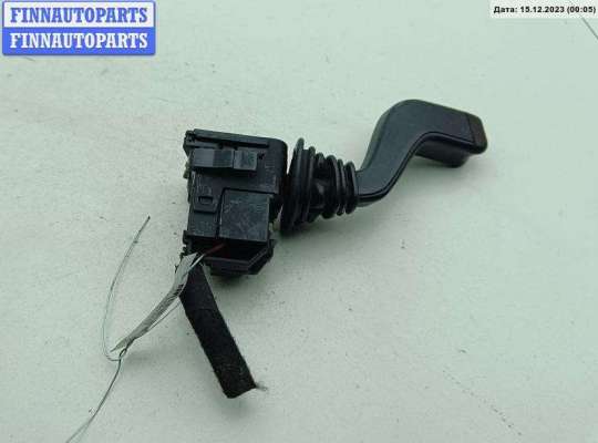 Переключатель поворотов OP1641584 на Opel Astra G