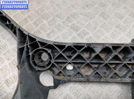 купить Рамка передняя (панель кузовная, телевизор) на Ford Focus I (1998-2005)