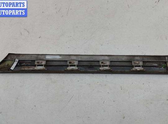 купить Молдинг двери задней правой на Opel Omega B (1994-2003)