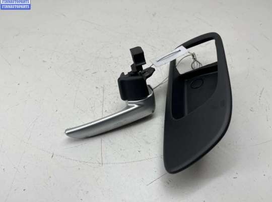 купить Ручка двери внутренняя задняя правая на Mazda 6 (2002-2007) GG/GY