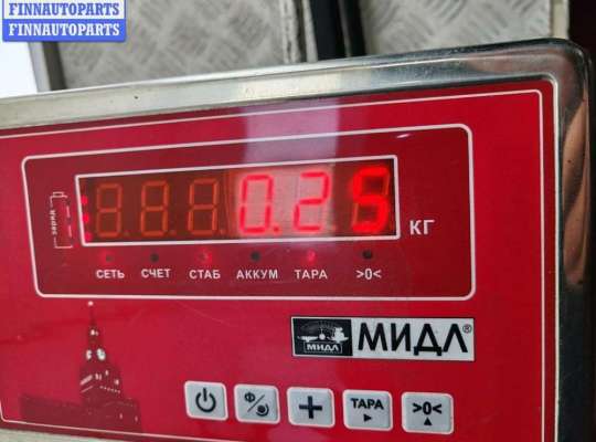 купить Накладка двери передней левой на Volkswagen Passat B5