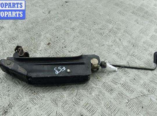 купить Домкрат на Volkswagen Touran