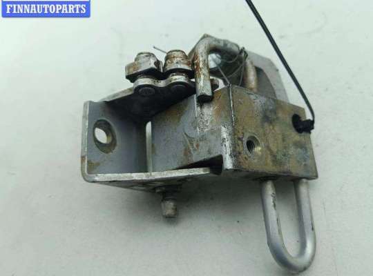 купить Петля двери передней правой на Volkswagen Passat B5