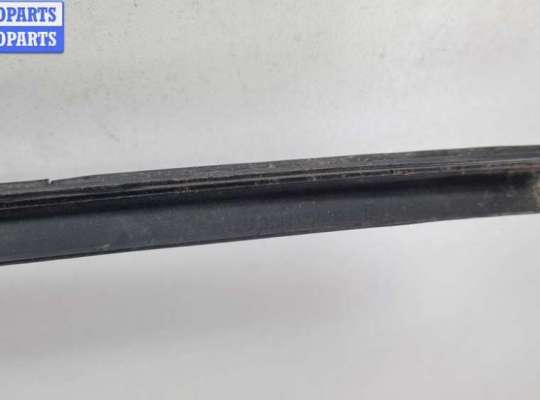 купить Молдинг лобового стекла на Volkswagen Passat B5+ (GP)