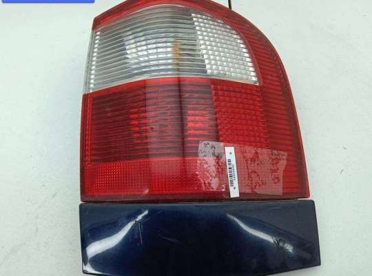 купить Фонарь задний правый на Ford Galaxy (2000-2006)