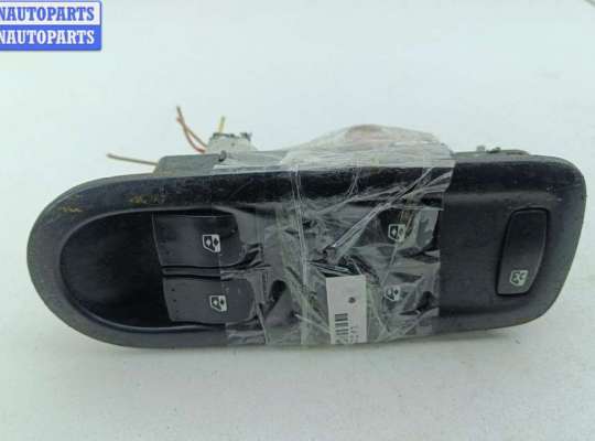 купить Блок кнопок управления стеклоподъемниками на Renault Scenic II (2003-2009)