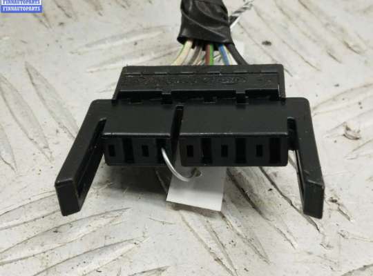 купить Разъем (фишка) проводки на Ford Focus I (1998-2005)