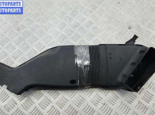 купить Воздуховод на Audi A4 B7 (2004-2008)
