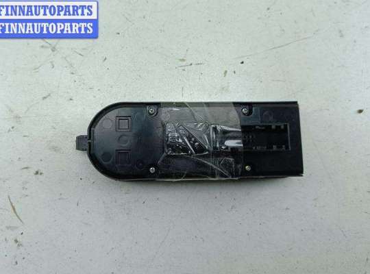 Блок управления стеклоподъёмниками на Opel Astra H / Classic