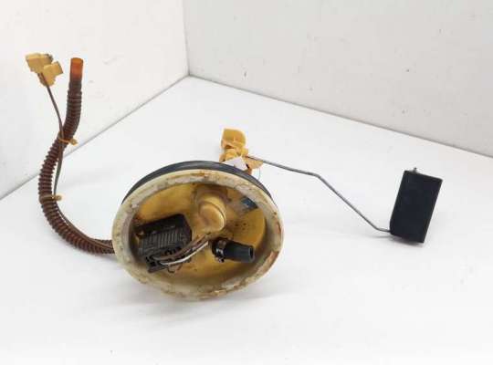 купить Датчик уровня топлива на BMW 5 E39 (1995-2003)