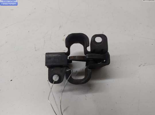 Замок капота MB1487352 на Mercedes C-Class W203 (2000-2006)