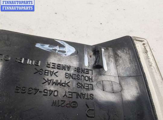 купить Поворотник (указатель поворота) правый на Mitsubishi Galant (1996-2003)