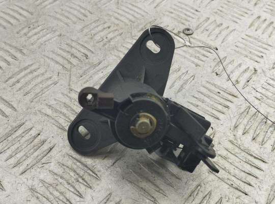 купить Кнопка открывания багажника на Opel Zafira A (1999-2005)