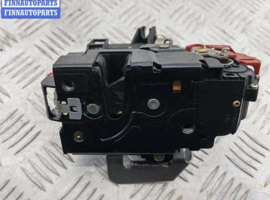 Замок двери передней правой AU1750315 на Audi A4 B6 (2001-2004)