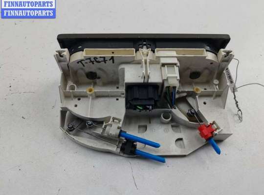 купить Переключатель отопителя на Volkswagen Passat B5+ (GP)