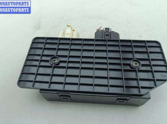 купить Блок комфорта на Volkswagen Passat B5