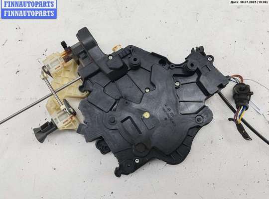 купить Замок двери сдвижной правый на Volkswagen Caddy (2011-2020)