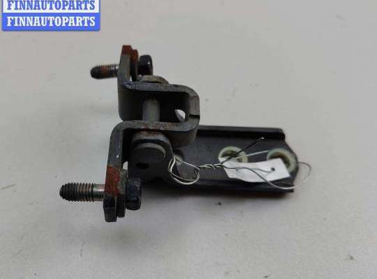 купить Петля двери передней левой на Mitsubishi Grandis