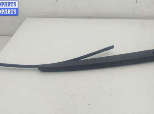 купить Щеткодержатель (поводок стеклоочистителя) задний на Citroen C5 (2001-2008)