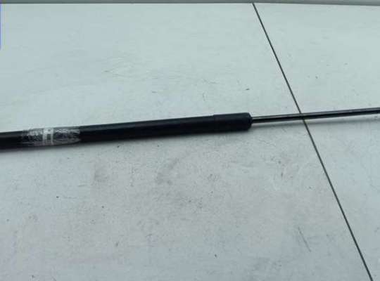 Амортизатор капота OP2279060 на Opel Insignia A (2008-2017)