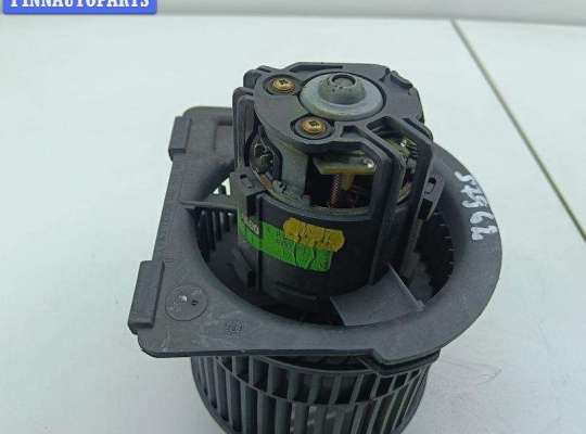 купить Двигатель отопителя (моторчик печки) на Opel Vectra B (1995-2002)