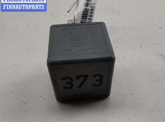 Реле вентилятора AU1668941 на Audi Q7 4L (2005-2015)