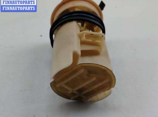 купить Насос топливный на Mitsubishi Carisma