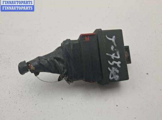 Реле бензонасоса PG1220789 на Peugeot 307