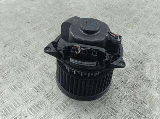 купить Двигатель отопителя (моторчик печки) на Ford Mondeo III (2000-2007)