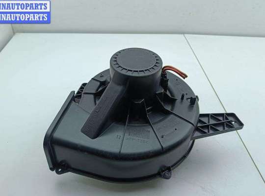 Мотор отопителя на Skoda Fabia I (6Y)