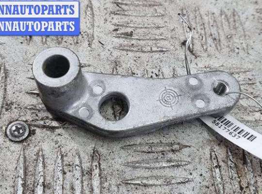 купить Кронштейн крепления на Volkswagen Golf-4