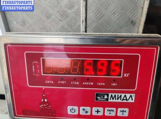 купить Обшивка двери передней левой (дверная карта) на Volkswagen Touareg