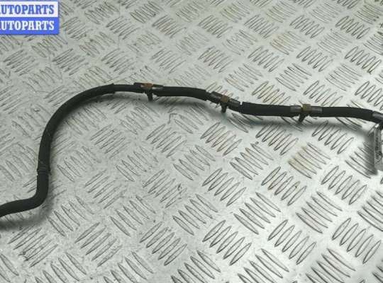 купить Трубка топливная на Volkswagen Passat B7