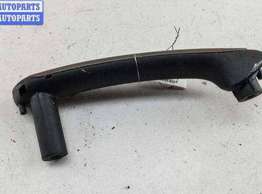 купить Ручка двери внутренняя задняя правая на Volkswagen Passat B5+ (GP)