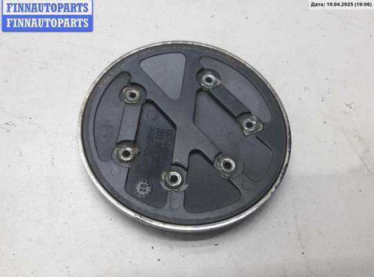 купить Эмблема на Volkswagen Passat B5