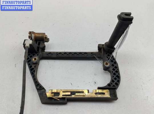 купить Корпус (держатель) ручки двери задней левой на BMW 5 E39 (1995-2003)