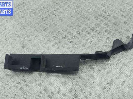 купить Кронштейн бампера заднего на Peugeot 307