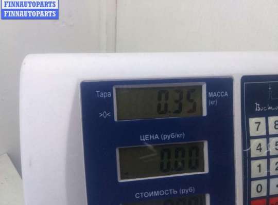 Решетка (заглушка) бампера на Volkswagen Golf IV (1J)