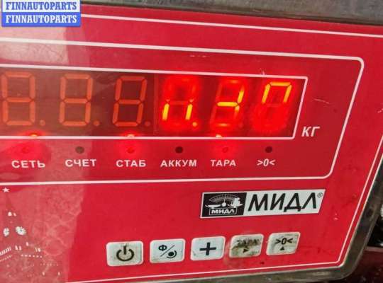 купить Щиток (диск) опорный тормозной передний правый на Audi A6 C5 (1997-2005)