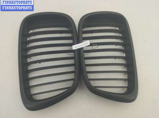 Купить Решетка радиатора на BMW 5 E39 (1995-2003) Решетка радиатора BM3673137 на BMW 5 E39 (1995-2003)