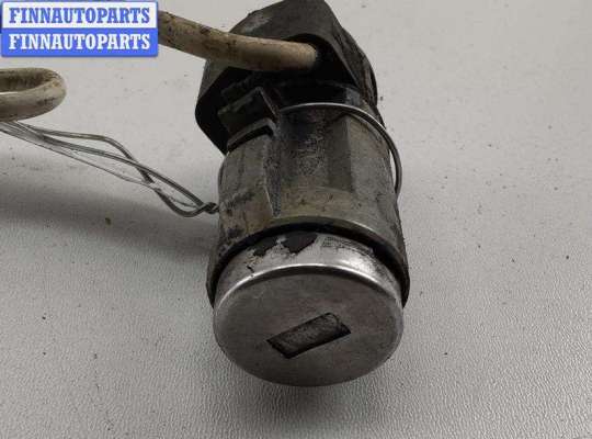 купить Личинка замка на Mitsubishi Carisma