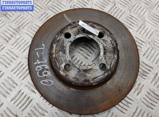 Диск тормозной передний VG2755992 на Volkswagen Passat B4