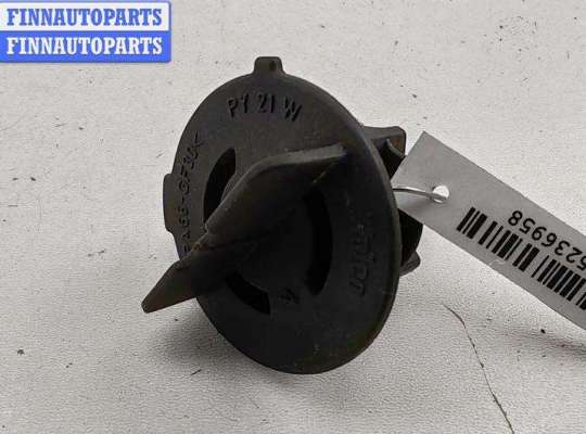 купить Патрон лампы указателя поворота на Peugeot 307