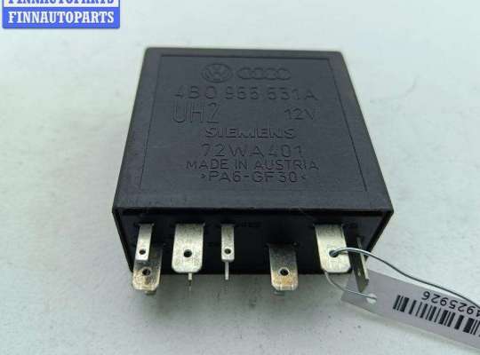 купить Реле стеклоочистителя (дворников) на Volkswagen Passat B5