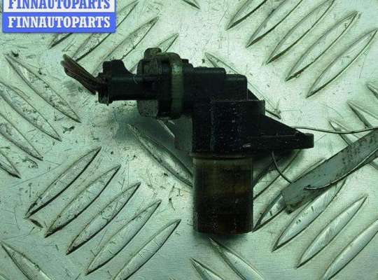 Купить Датчик положения распредвала на Mercedes C-Class W203 (2000-2006) Датчик положения распредвала MB1651439 на Mercedes C-Class W203 (2000-2006)