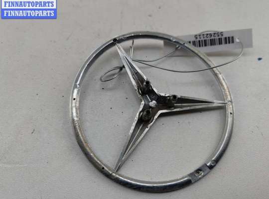 Эмблема (значок) на Mercedes-Benz C (W202)