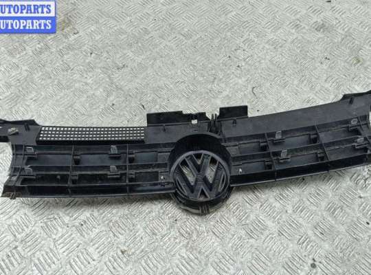 купить Решетка радиатора на Volkswagen Golf-4